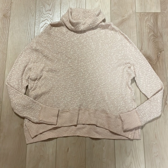 Free People We The Free Textured Knit Tommy Turtle Neck, Toasted Almond, sz M - Picture 3 of 13